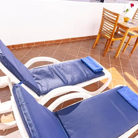 Junto El Mar Apartment