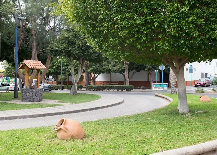 Junto El Mar غران تاراغال